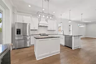 625 38th Ave N, Saint Petersburg, FL 33704 - Photo 15