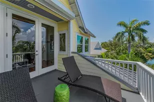 12108 Lagoon Ln, Treasure Island, FL 33706 - Photo 61