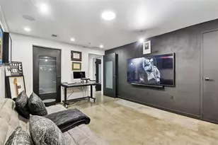 101 S 12th St, Tampa, FL 33602 - Photo 33