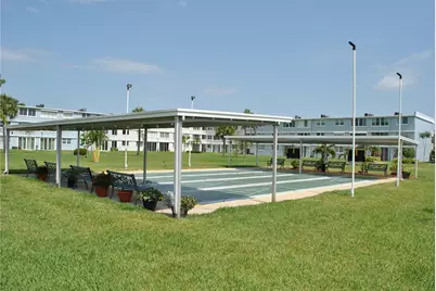 4880 Locust Street NE #126, Saint Petersburg, FL 33703 - Photo 7