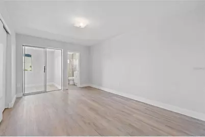 1000 49th Street N #214, Saint Petersburg, FL 33710 - Photo 13