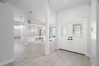 167 Woodcreek Drive W, Safety Harbor, FL 34695 - Photo 3