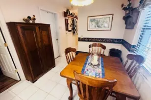 38648 Ferm Cir, Zephyrhills, FL 33540 - Photo 9