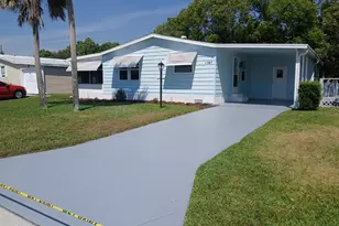 1507 E Schwartz Blvd, Lady Lake, FL 32159 - Photo 1