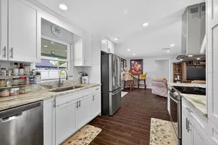 1228 Inverness Dr, Dunedin, FL 34698 - Photo 7