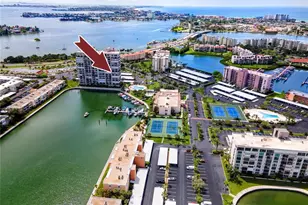 7300 Sun Island Dr S, South Pasadena, FL 33707 - Photo 47