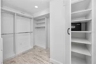 7300 Sun Island Dr S, South Pasadena, FL 33707 - Photo 27