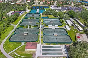 809 Chipper Dr, Sun City Center, FL 33573 - Photo 53