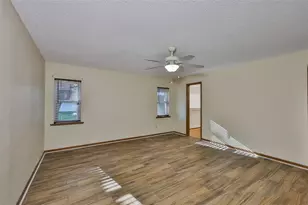 102 Cash Dr, Seffner, FL 33584 - Photo 23