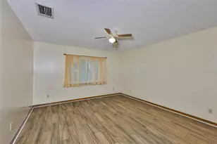 102 Cash Dr, Seffner, FL 33584 - Photo 19