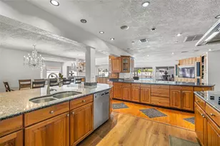 291 2nd St W, Tierra Verde, FL 33715 - Photo 11