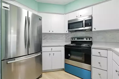 6931 Stones Throw Circle N #5103, Saint Petersburg, FL 33710 - Photo 7