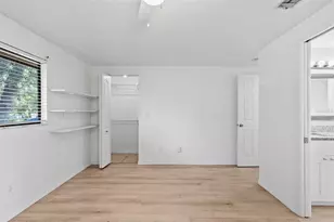 3920 Cedar Limb Ct, Tampa, FL 33614 - Photo 33