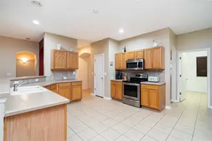 10903 Wildcat Dr, Riverview, FL 33579 - Photo 13