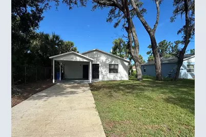1645 39th Street S, Saint Petersburg, FL 33711 - Photo 1