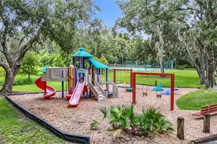 16804 Woburn Ln, Lutz, FL 33549 - Photo 57