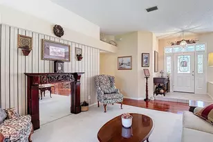 16804 Woburn Ln, Lutz, FL 33549 - Photo 17