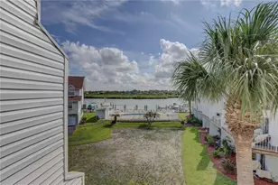 19201 Vista Ln, Indian Shores, FL 33785 - Photo 35