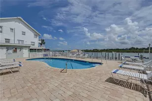 19201 Vista Ln, Indian Shores, FL 33785 - Photo 3