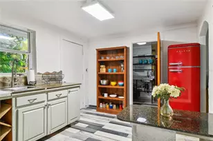 5909 Mohr Rd, Tampa, FL 33615 - Photo 15