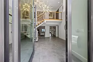 1365 Brightwaters Blvd NE, Saint Petersburg, FL 33704 - Photo 27
