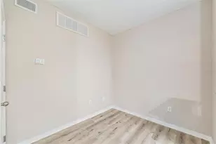 1910 E Palm Ave, Tampa, FL 33605 - Photo 7