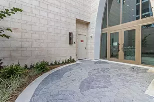 126 4th Ave NE, Saint Petersburg, FL 33701 - Photo 9