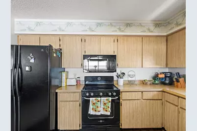 18218 Sunset Boulevard #A, Saint Petersburg, FL 33708 - Photo 39