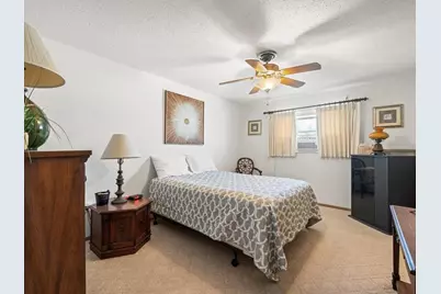 18218 Sunset Boulevard #A, Saint Petersburg, FL 33708 - Photo 35