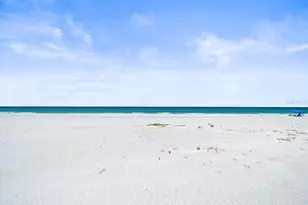 18218 Sunset Blvd, Saint Petersburg, FL 33708 - Photo 21