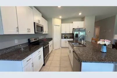 16610 Delia Street, Wimauma, FL 33598 - Photo 5