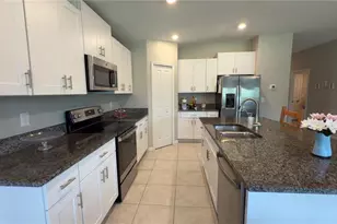 16610 Delia St, Wimauma, FL 33598 - Photo 5