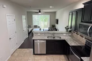 8723 Turnstone Haven Pl, Tampa, FL 33619 - Photo 5