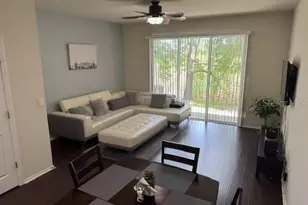 8723 Turnstone Haven Pl, Tampa, FL 33619 - Photo 7