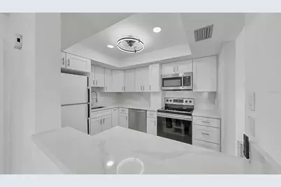 4900 Brittany Drive S #1702, Saint Petersburg, FL 33715 - Photo 11