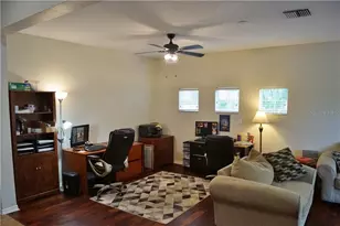 1742 Mira Lago Cir, Ruskin, FL 33570 - Photo 15