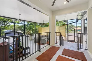 1112 E Boyer St, Tarpon Springs, FL 34689 - Photo 19