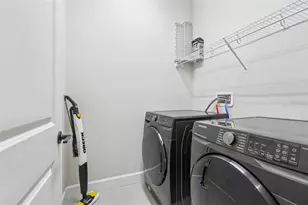 1112 E Boyer St, Tarpon Springs, FL 34689 - Photo 29