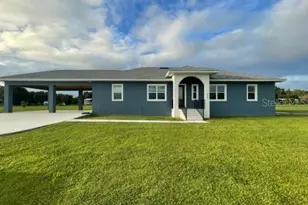 2210 Tomberlin Grove Ln, Plant City, FL 33566 - Photo 1