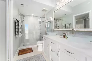 7932 Sailboat Key Blvd S, South Pasadena, FL 33707 - Photo 15