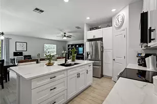 149 Cascade Bend Dr, Ruskin, FL 33570 - Photo 23