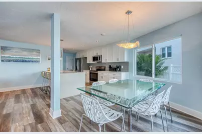 300 Bay Plz, Treasure Island, FL 33706 - Photo 25