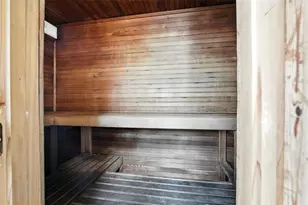 1103 Bay Club Cir, Tampa, FL 33607 - Photo 37