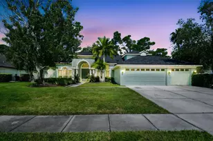 10526 Greencrest Dr, Tampa, FL 33626 - Photo 1
