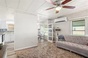 38507 Windflower Ave, Zephyrhills, FL 33542 - Photo 7