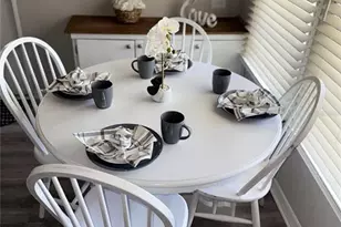 38507 Windflower Ave, Zephyrhills, FL 33542 - Photo 9