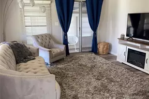 38507 Windflower Ave, Zephyrhills, FL 33542 - Photo 13