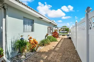 204 45th Ave, Saint Pete Beach, FL 33706 - Photo 25