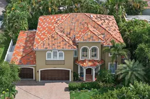 3904 W Santiago St, Tampa, FL 33629 - Photo 1