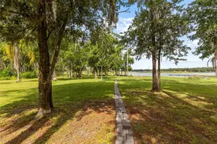 17804 Waterway Creek Dr, Lutz, FL 33549 - Photo 3